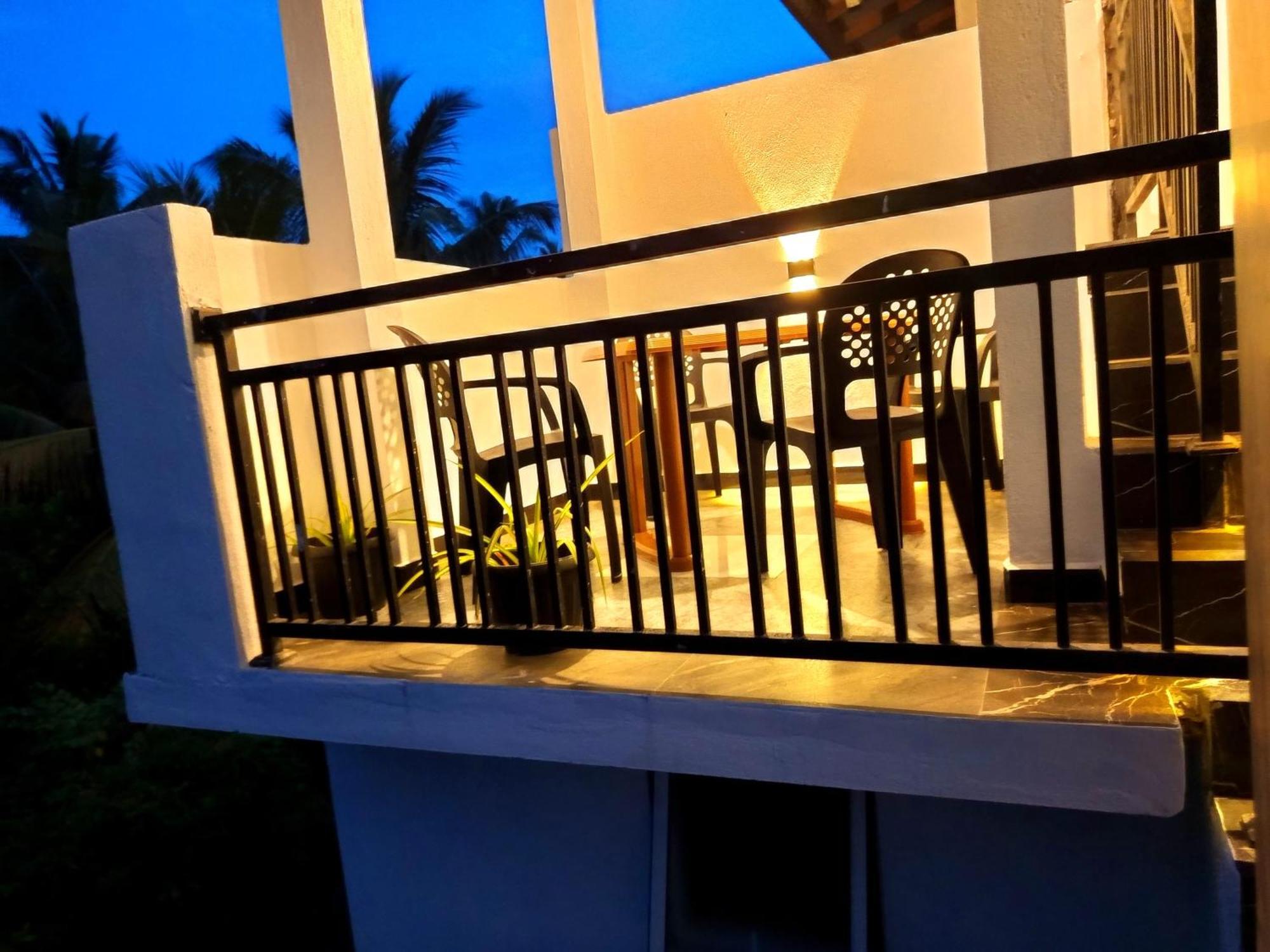 Olu Bunk Apartment Dikwella Luaran gambar