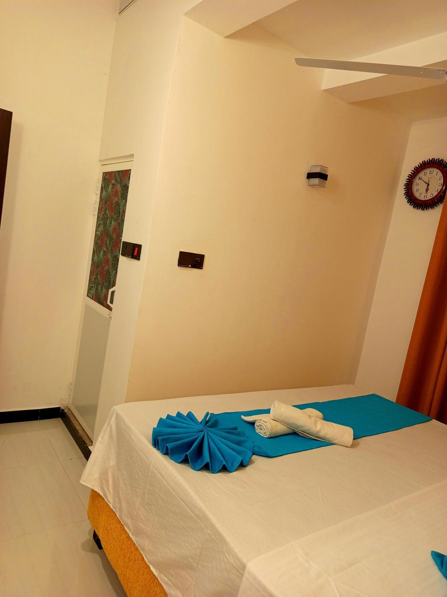 Olu Bunk Apartment Dikwella Luaran gambar